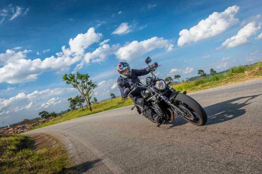 rider image with the Kawasaki Vulcan S 650
