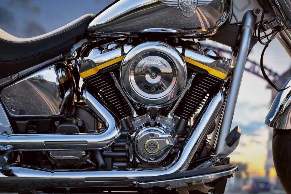 image engine Harley-Davidson Fat Boy Gray Ghost 2025